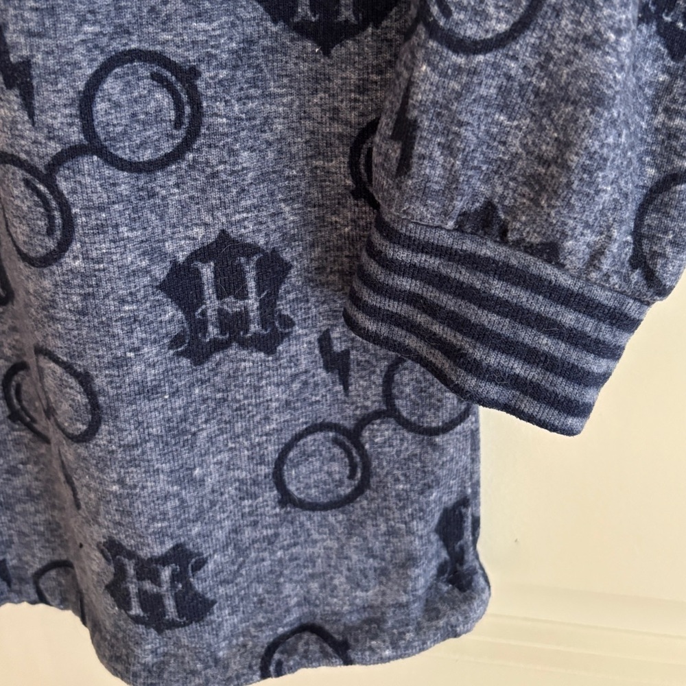Harry Potter Loungewear Set, Long Sleeve Crewneck and Sweatpants, Adult Small - Picture 7 of 15